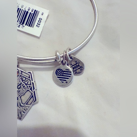 Tree of Life Bangle Bracelet - Picture 3 of 4